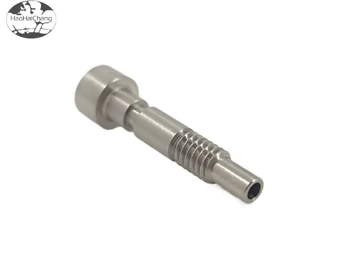 HHC-0472 Stud