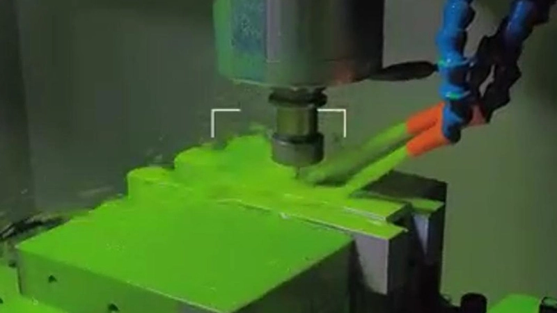 Máquina CNC 2